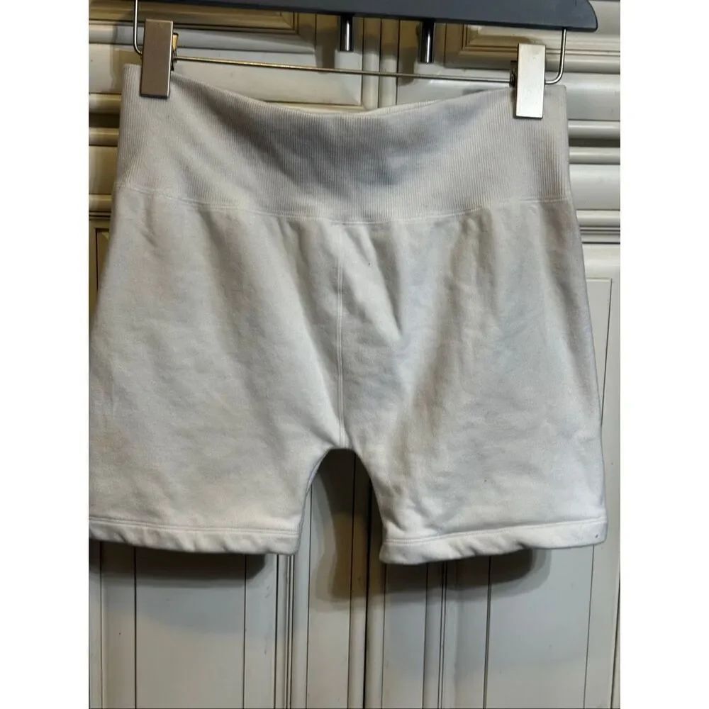 ZARA Women's High Waisted Stretchy Lounge Seamless Shorts White Medium